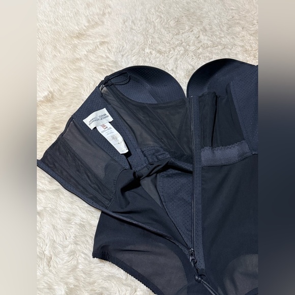 Vivienne Westwood Andreas Kronthaler Swiss Dot Foundation Corset Bodysuit - 10 - Picture 5 of 11